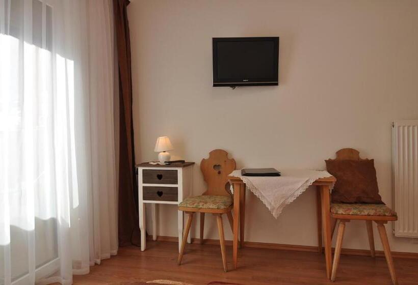 标准单人间, Traube   Stelvio