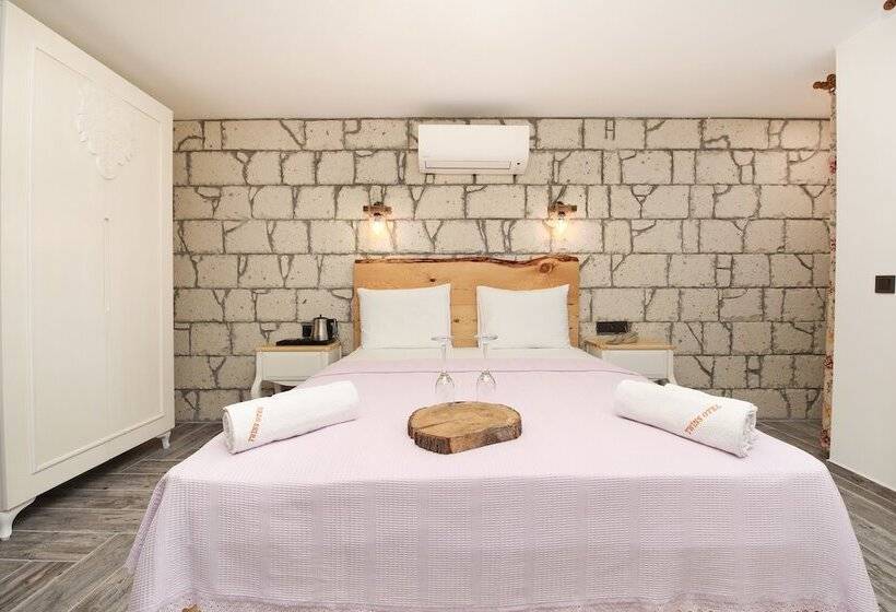 バルコニー付きスタンダードルーム, Twins