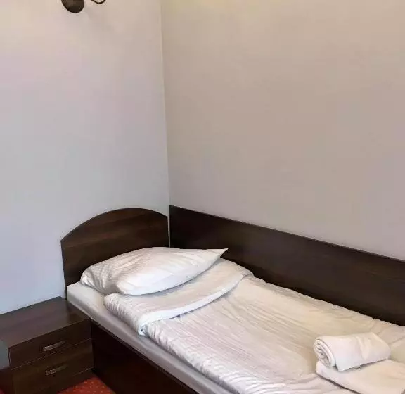 スタンダードシングルルーム, Legnicki Browar Książęcy Hotel I Restauracja