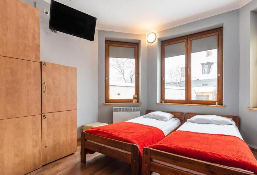 家庭间, Top Hostel Pokoje Gościnne