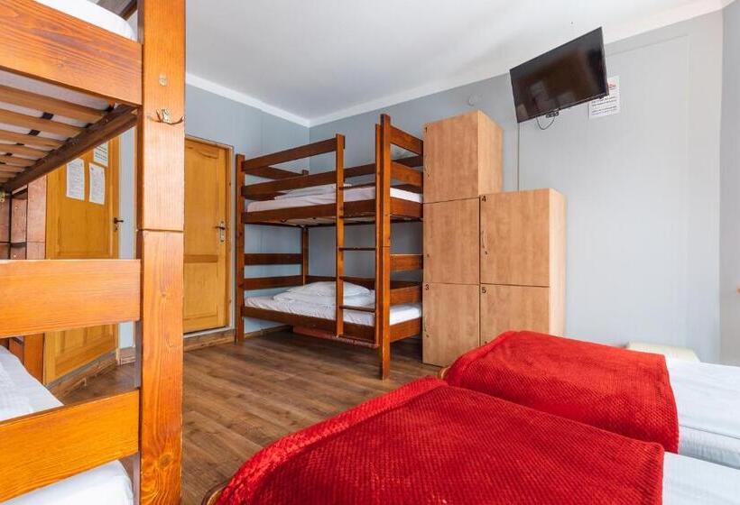 اتاق خانوادگی, Top Hostel Pokoje Gościnne