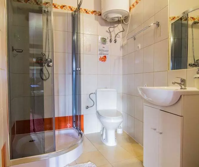 スタンダードルーム, Top Hostel Pokoje Gościnne