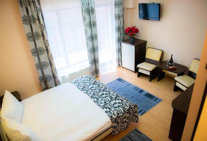 חדר סטנדרט עם מרפסת, Casa Maia