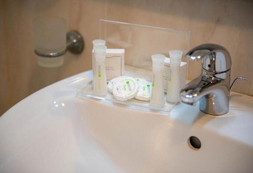 סוויטה נוף להרים, Casa Maia