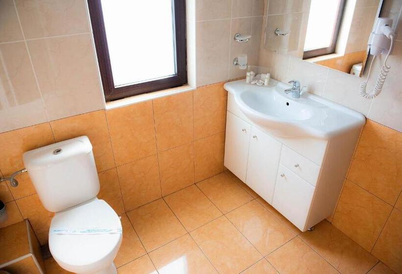 דירת שני חדרים, Casa Maia