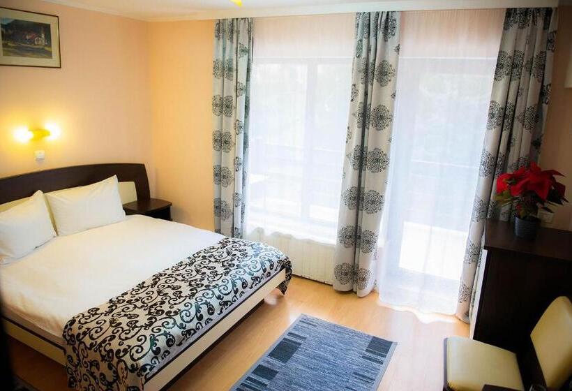 חדר סטנדרט עם מרפסת, Casa Maia