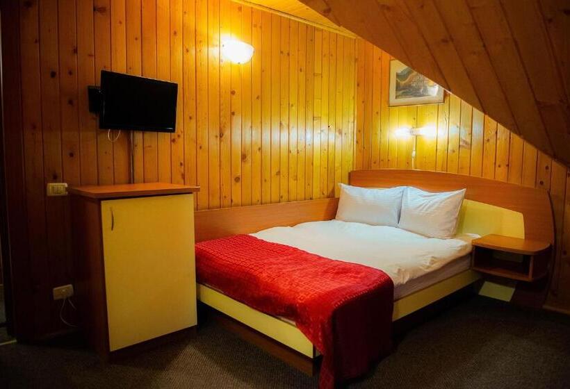 סוויטה נוף להרים, Casa Maia