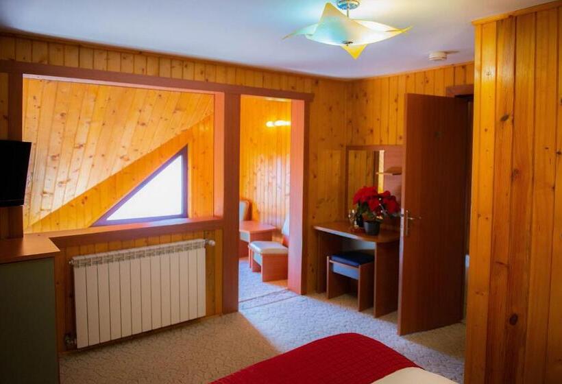 דירת שני חדרים, Casa Maia