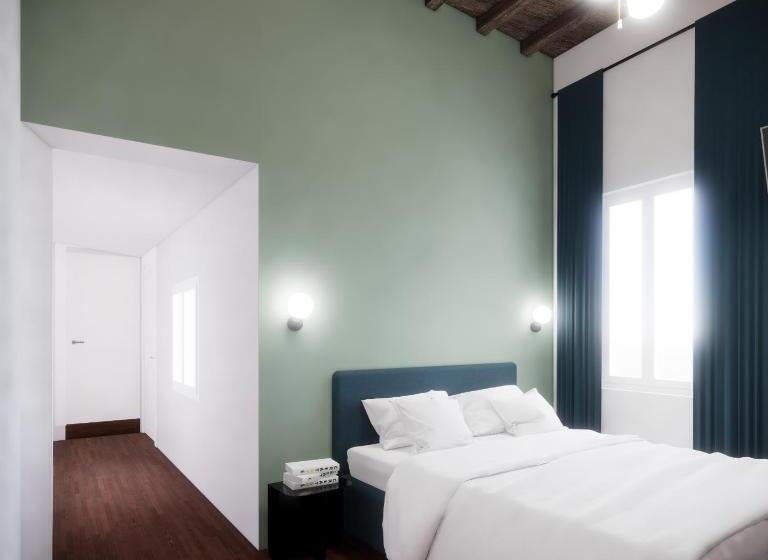 דירת שני חדרים, Passepartout