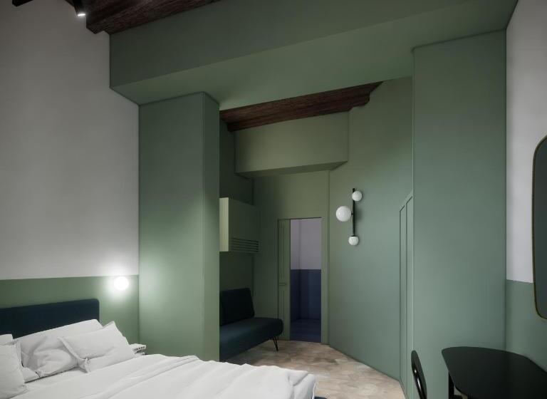 חדר סופריור, Passepartout