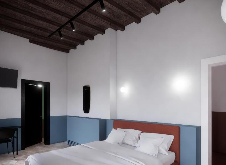 חדר סופריור, Passepartout