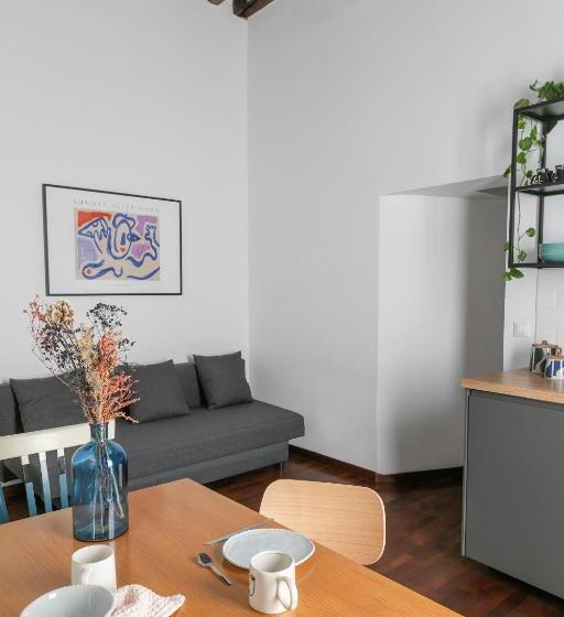 דירת שני חדרים, Passepartout