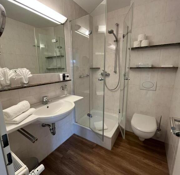 Quarto Estandar com Sacada, Gästehaus Zürn