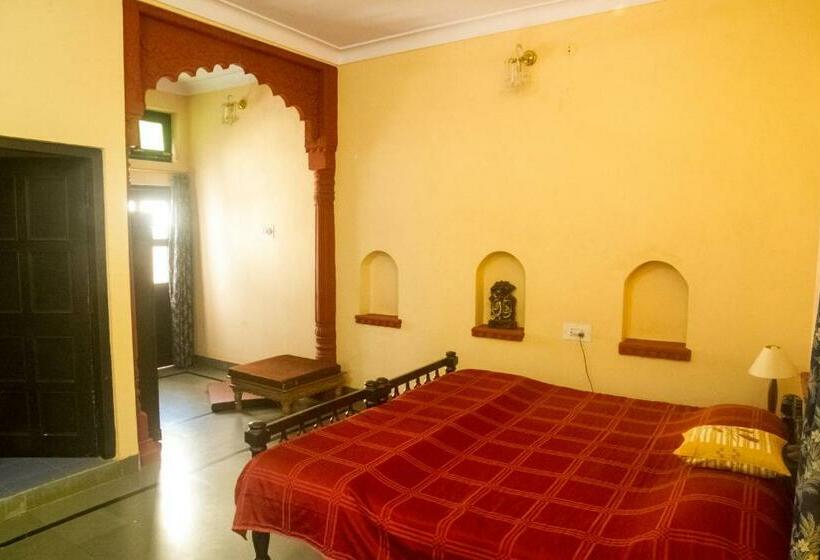 غرفة قياسية, Haveli Katkoun