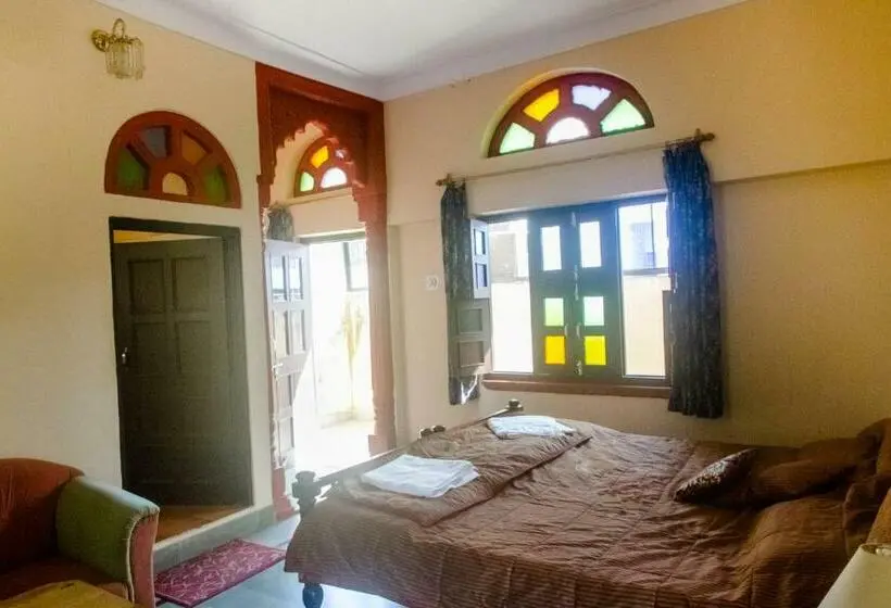 スタンダードルーム, Haveli Katkoun