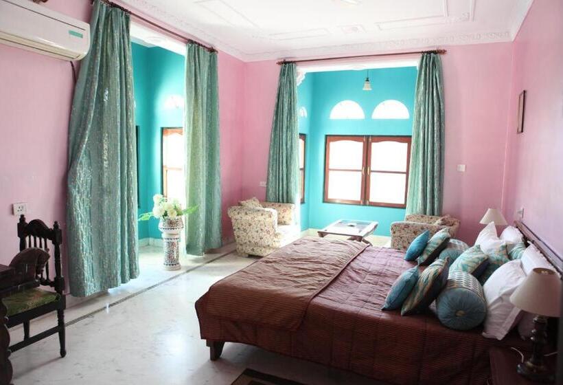 غرفة ديلوكس, Haveli Katkoun