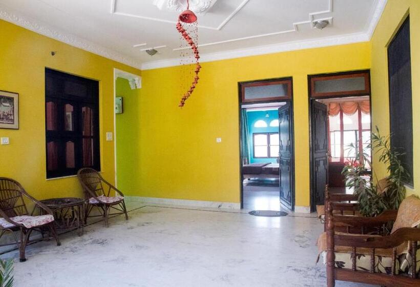 غرفة قياسية, Haveli Katkoun