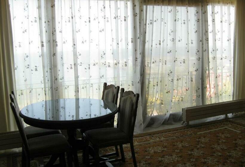 شقة غرفة واحدة مطلة على البحر, V3 Villa