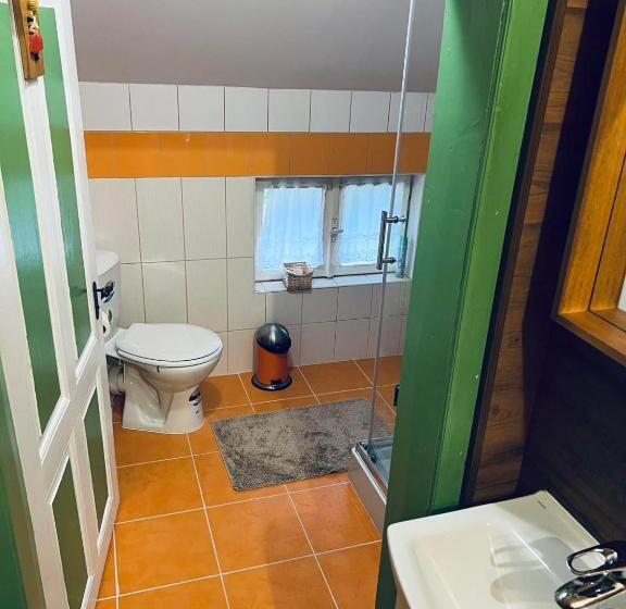 חדר סטנדרט לשלושה, Pension Jaruska