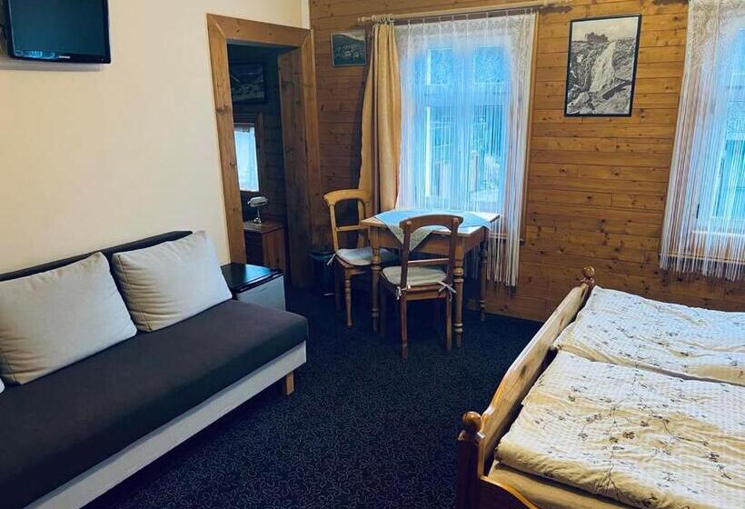 חדר סטנדרט לשלושה, Pension Jaruska