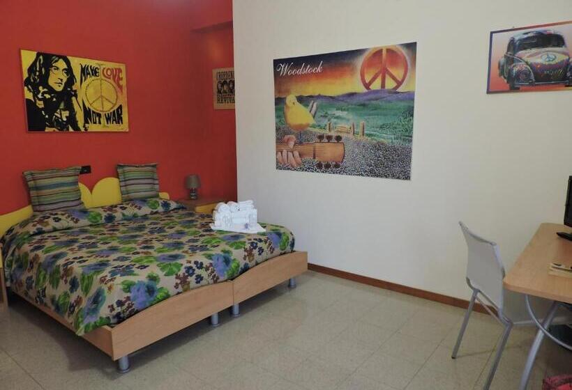 غرفة قياسية, Art & Music B&b