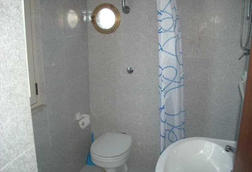 اتاق استاندارد با چشمانداز دریا, B&b Il Convento