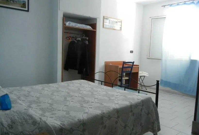 اتاق استاندارد, B&b La Pineta