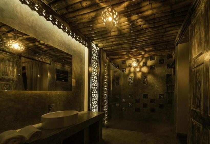 스탠다드 방갈로, D Canal House