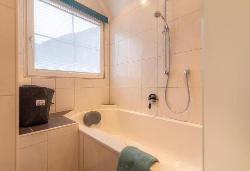 شقة 3 غرف, Garni Martina