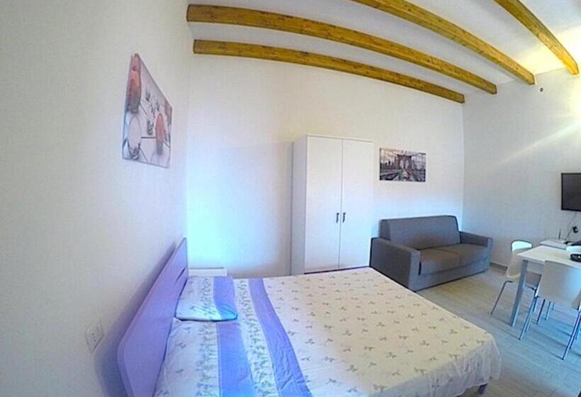 스탠다드 발코니 스튜디오, Quadrifoglio Affittacamere