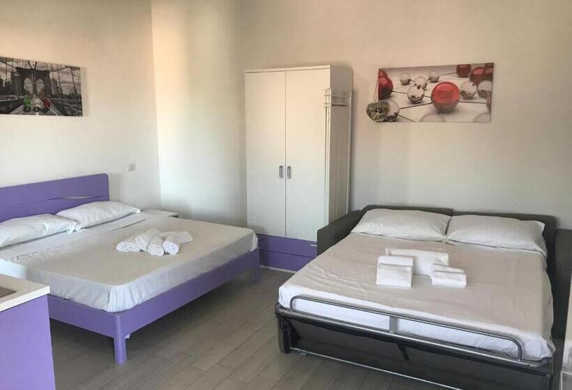 استودیو استاندارد با بالکن, Quadrifoglio Affittacamere