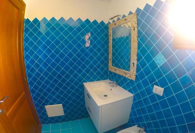 스탠다드 룸 킹사이즈 침대, Quadrifoglio Affittacamere