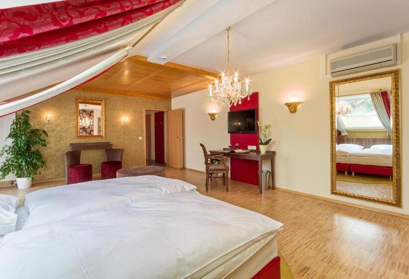 스위트, L Adresse Garni