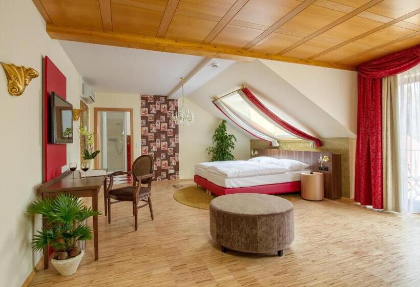 스위트, L Adresse Garni