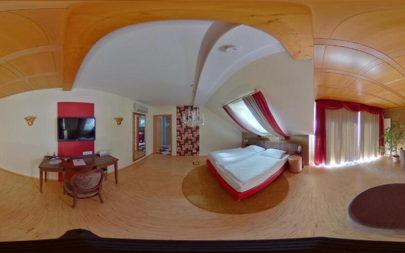 스위트, L Adresse Garni