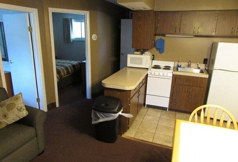 带2个卧室的公寓, The Lake George Inn