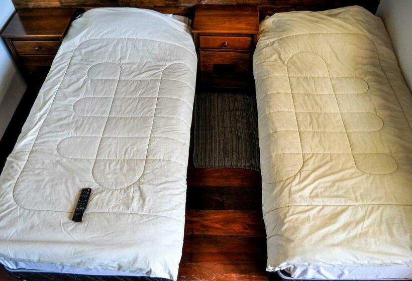 豪华房间, The Fox Hostel