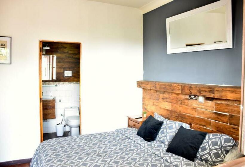 豪华房间, The Fox Hostel