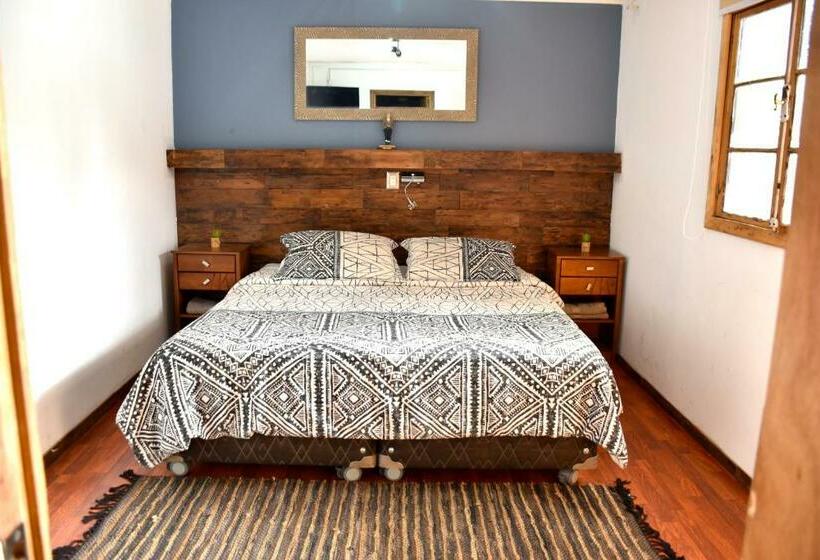 带大床的复式套间, The Fox Hostel