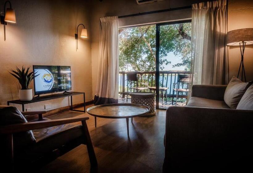 سوئیت با بالکن, Chobe Marina Lodge