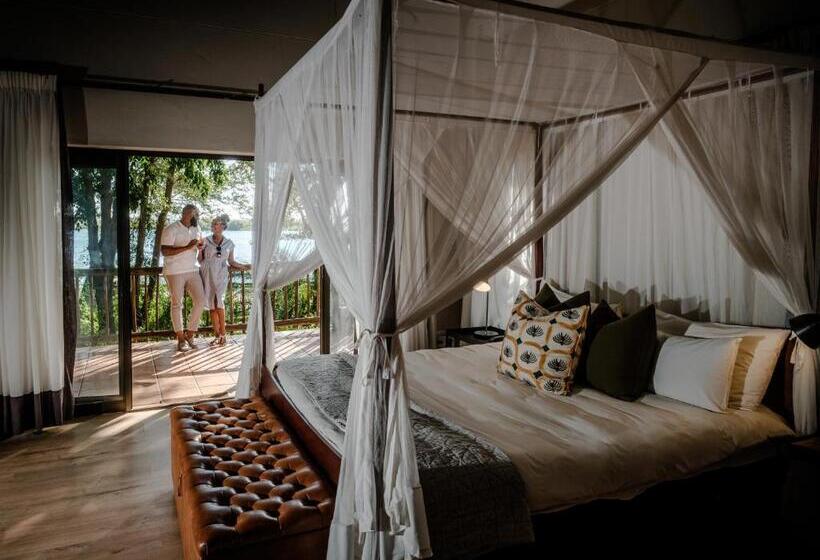 سوئیت با بالکن, Chobe Marina Lodge