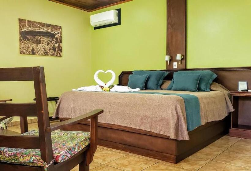 带大床的标准间, Volcano Lodge, Hotel & Thermal Experience