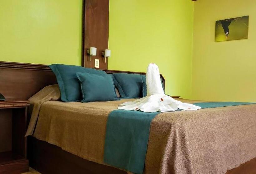 带大床的标准间, Volcano Lodge, Hotel & Thermal Experience