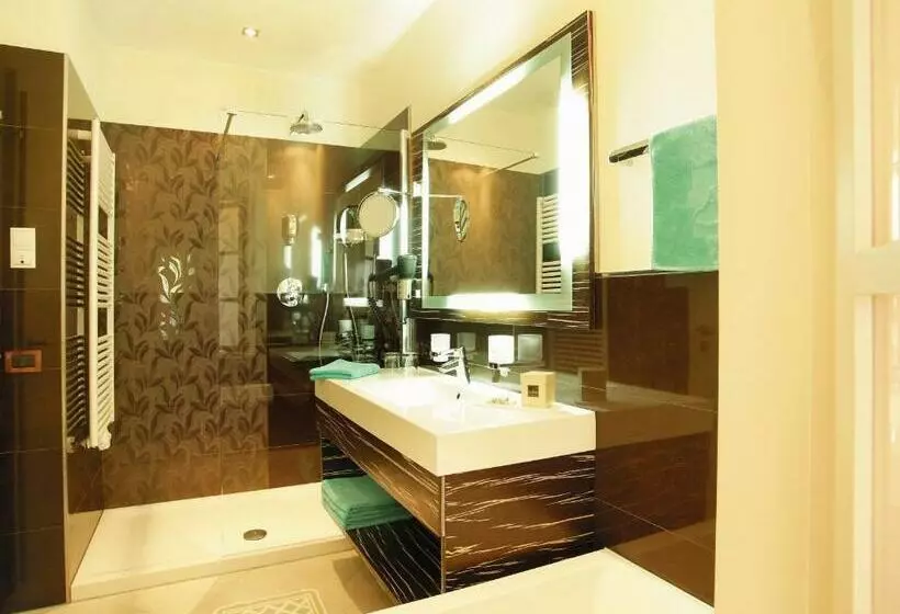 バルコニー付きジュニアスイート, Albion Mountain Spa Resort Dolomites