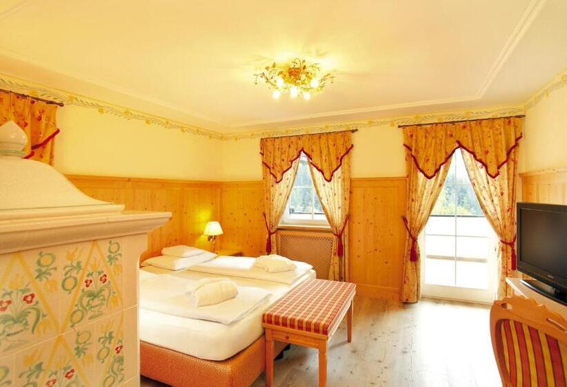 اتاق سوپریور با بالکن, Albion Mountain Spa Resort Dolomites