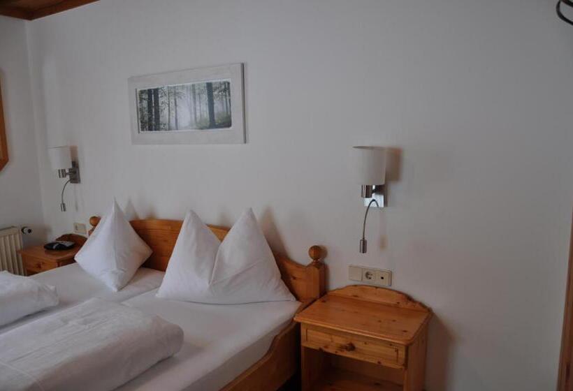 חדר סטנדרט עם מרפסת, Cafe Pension Erbhof