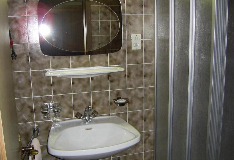 Трехместный Номер Стандарт с Балконом, Pension Mühlbachhof