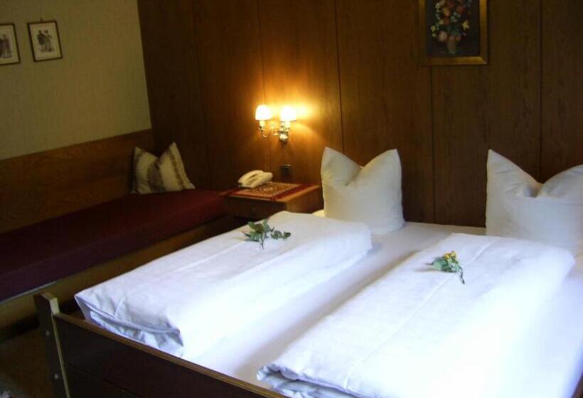 Трехместный Номер Стандарт с Балконом, Pension Mühlbachhof