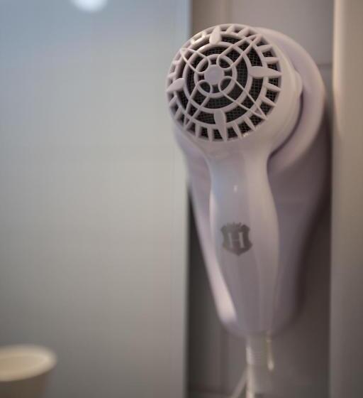 标准单人间, Amalfi