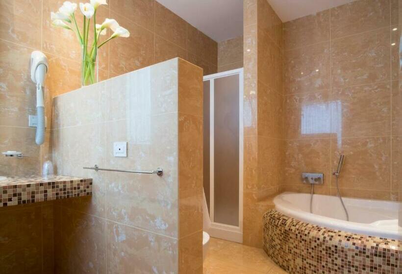 חדר דלוקס, Appia Antica